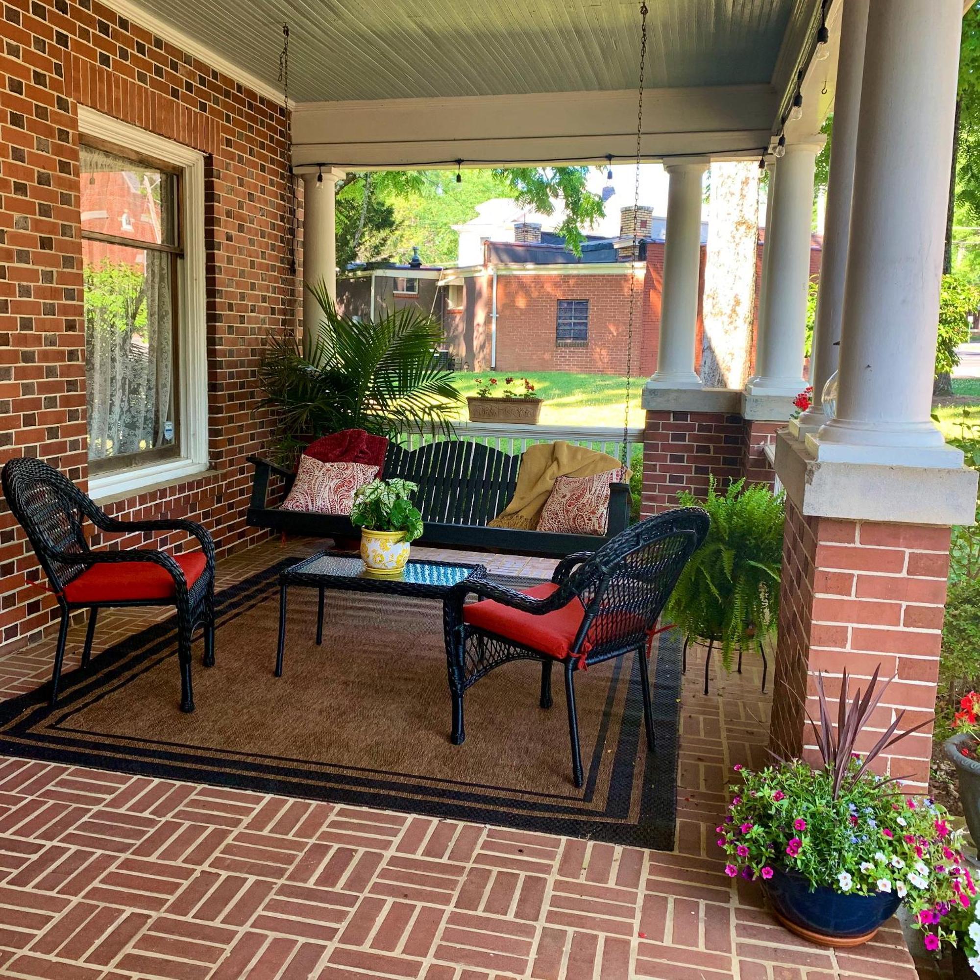 The Inn On Front Street Statesville Luaran gambar